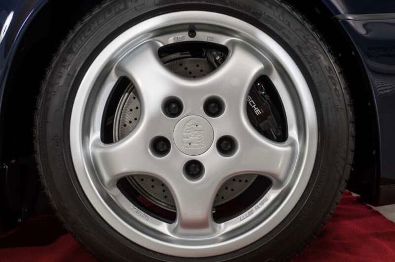 Porsche 964 Carrera RS