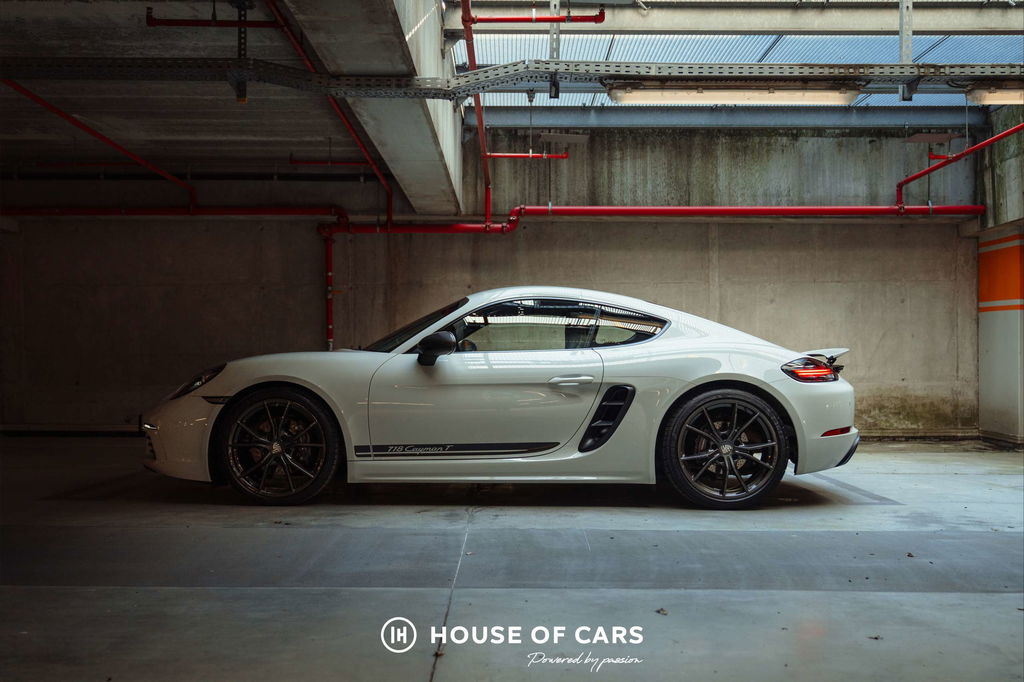 Porsche 718 Cayman T