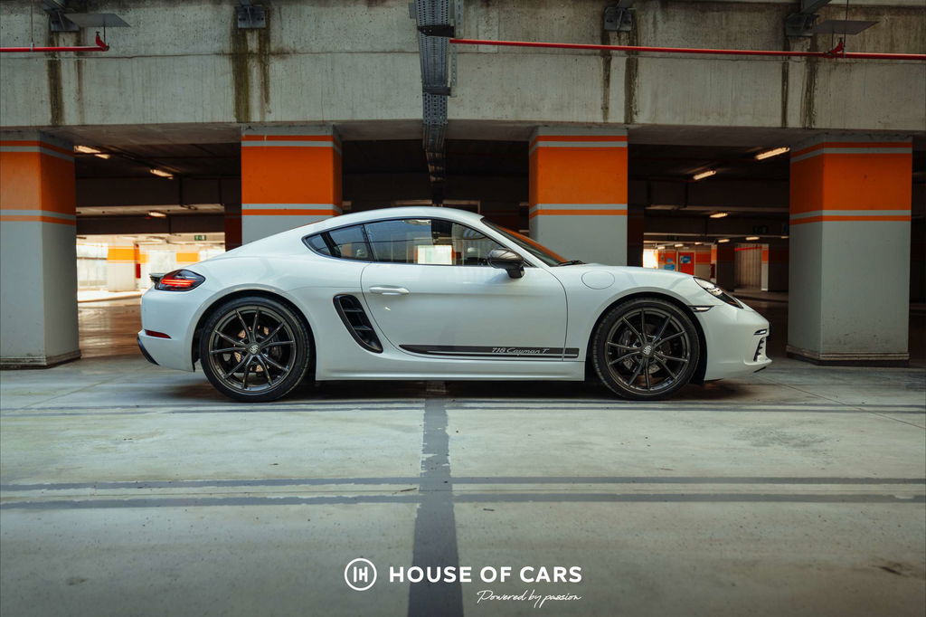 Porsche 718 Cayman T
