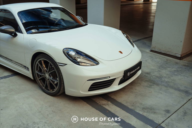 Porsche 718 Cayman T