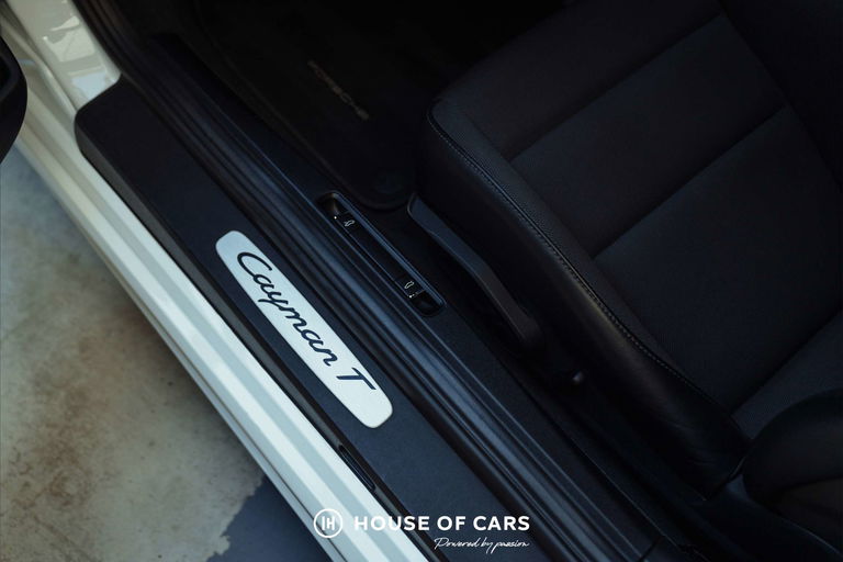 Porsche 718 Cayman T