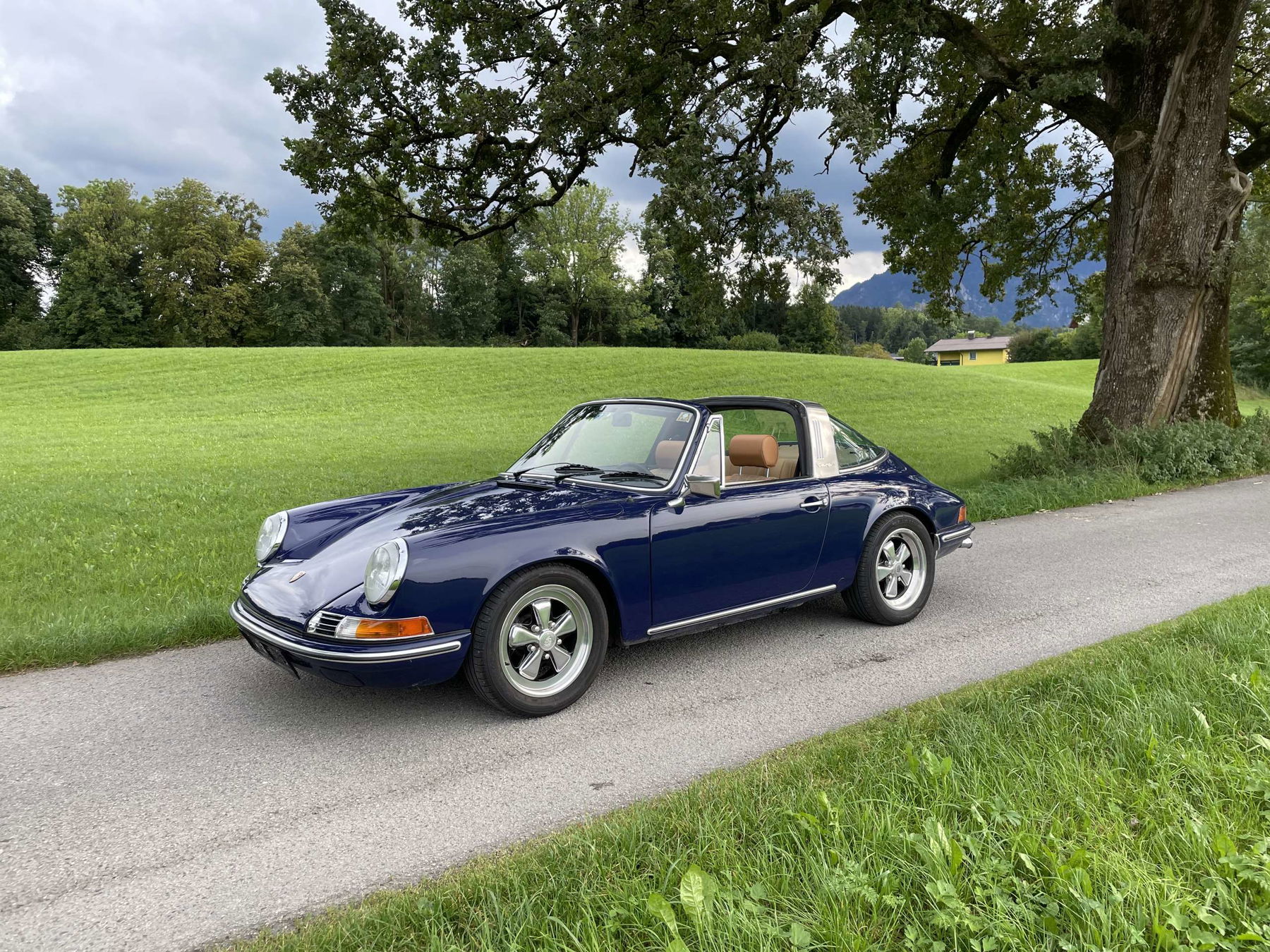 Porsche 911 T