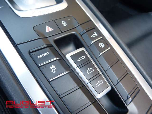 Porsche 991 Carrera Black Edition