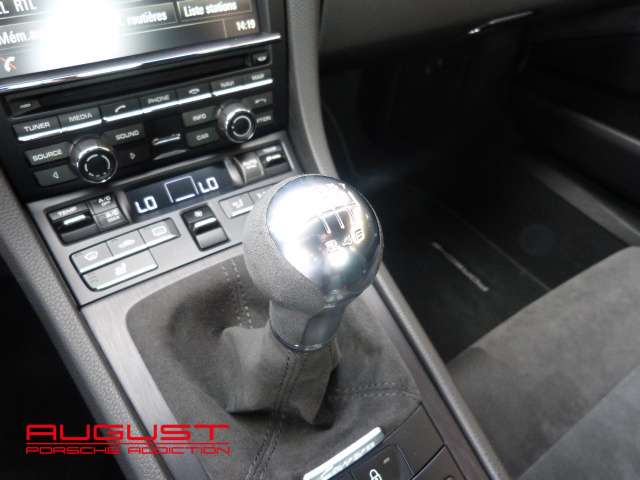 Porsche 991 Carrera GTS