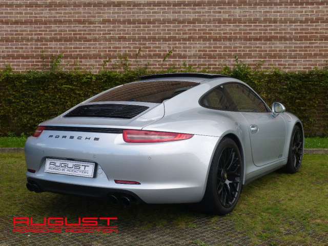 Porsche 991 Carrera GTS