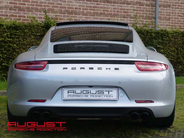 Porsche 991 Carrera GTS