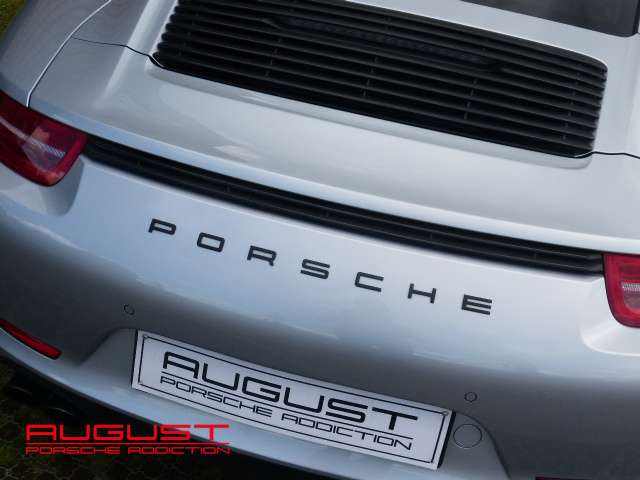 Porsche 991 Carrera GTS