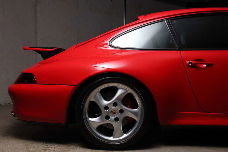 Porsche 993 Carrera 4S