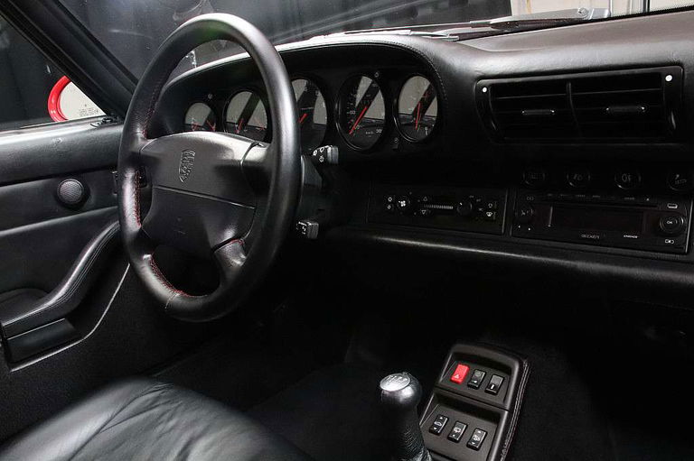 Porsche 993 Carrera 4S