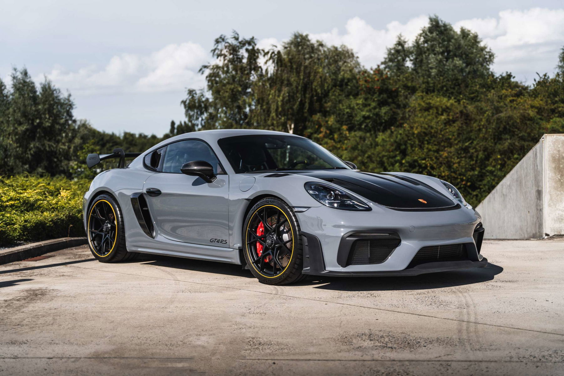Porsche 718 Cayman GT4 RS