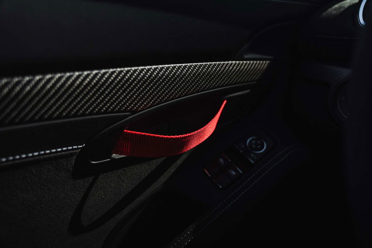 Porsche 718 Cayman GT4 RS