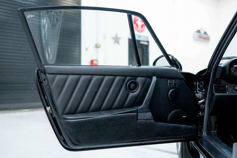 Porsche 964 Carrera 4 WTL