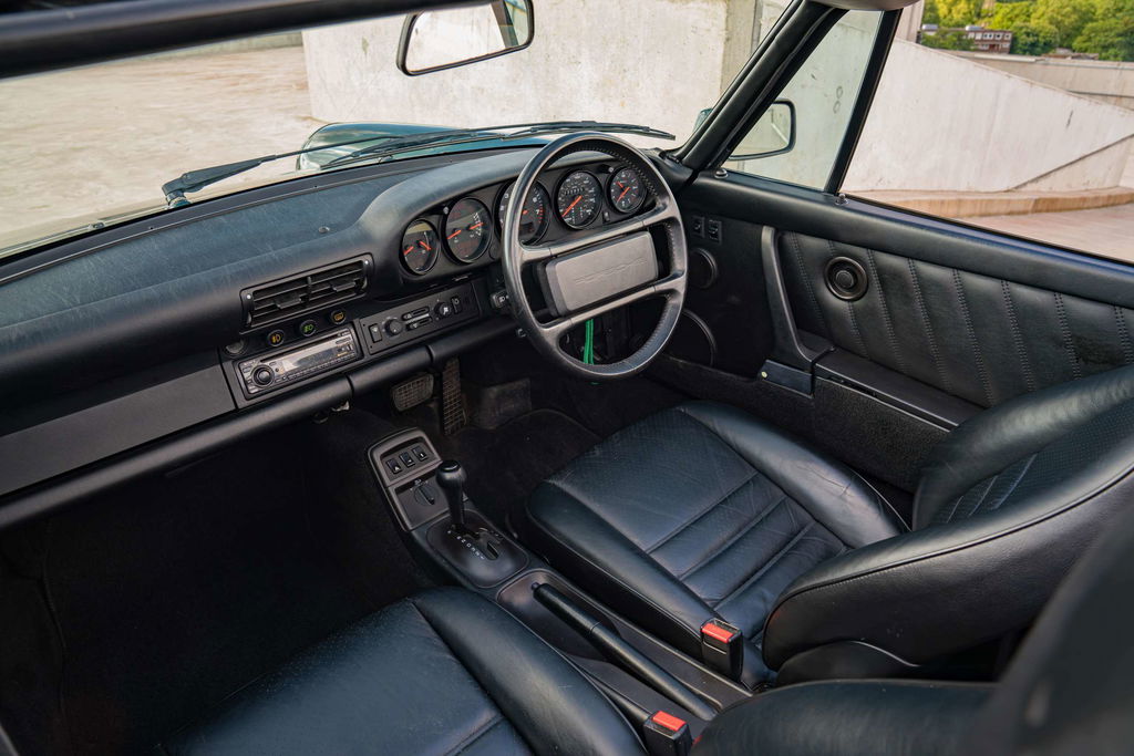 Porsche 964 Carrera 2