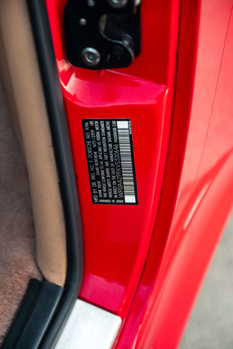 Porsche 993 Carrera 4S