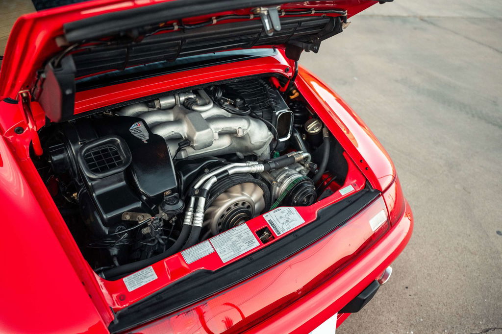 Porsche 993 Carrera 4S