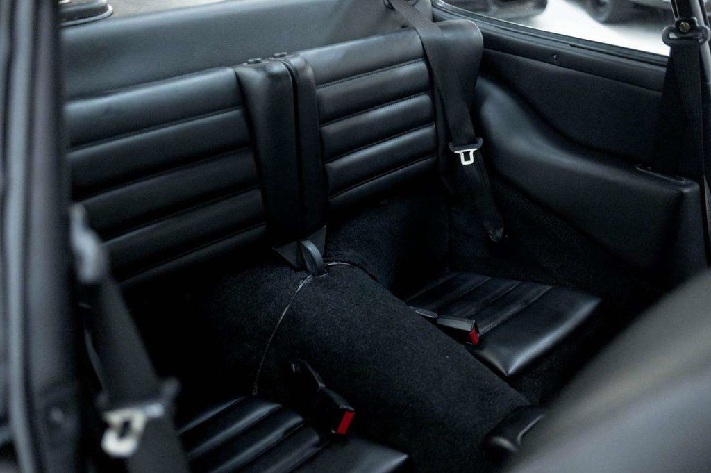 Porsche 964 Carrera 4 WTL