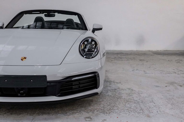 Porsche 992 Carrera 4S