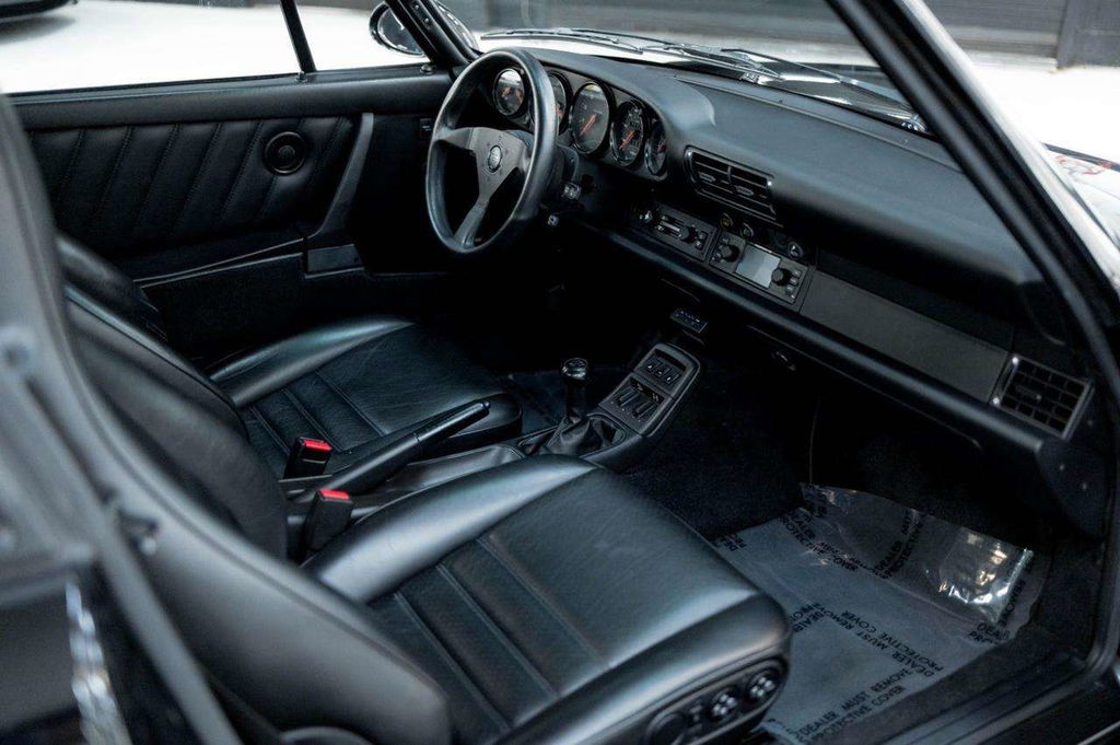 Porsche 964 Carrera 4 WTL