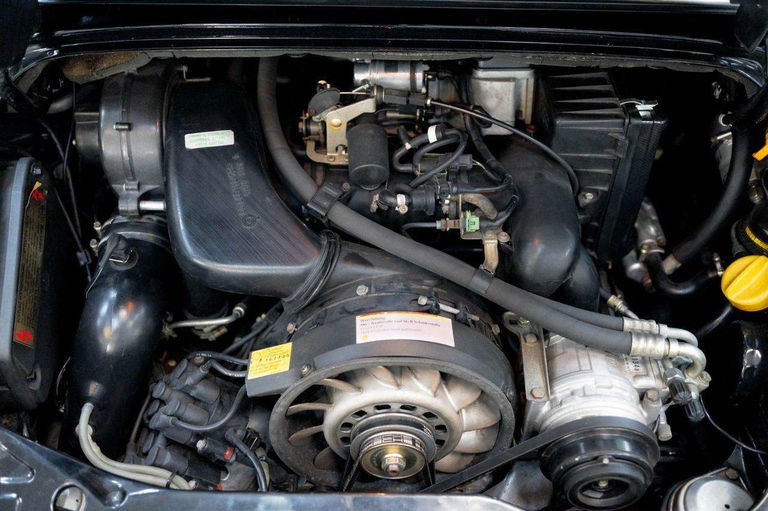 Porsche 964 Carrera 4 WTL