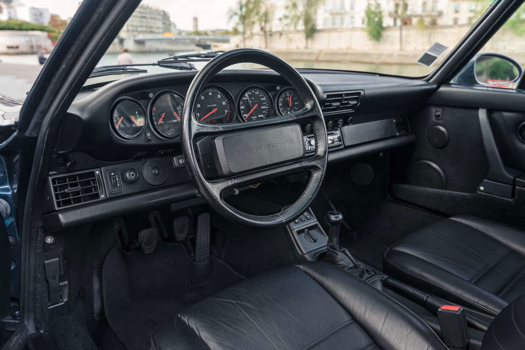 Porsche 964 Carrera 2