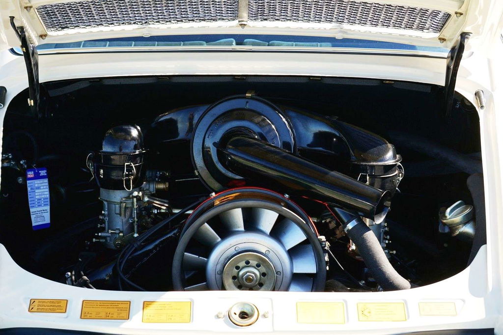 Porsche 911 S (F-Modell)