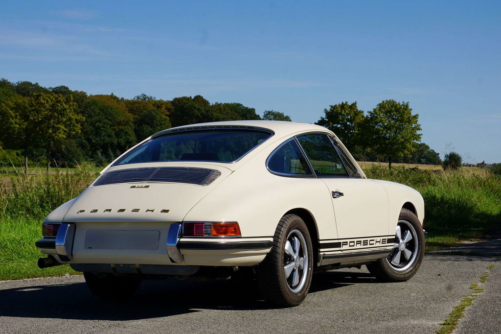 Porsche 911 S (F-Modell)