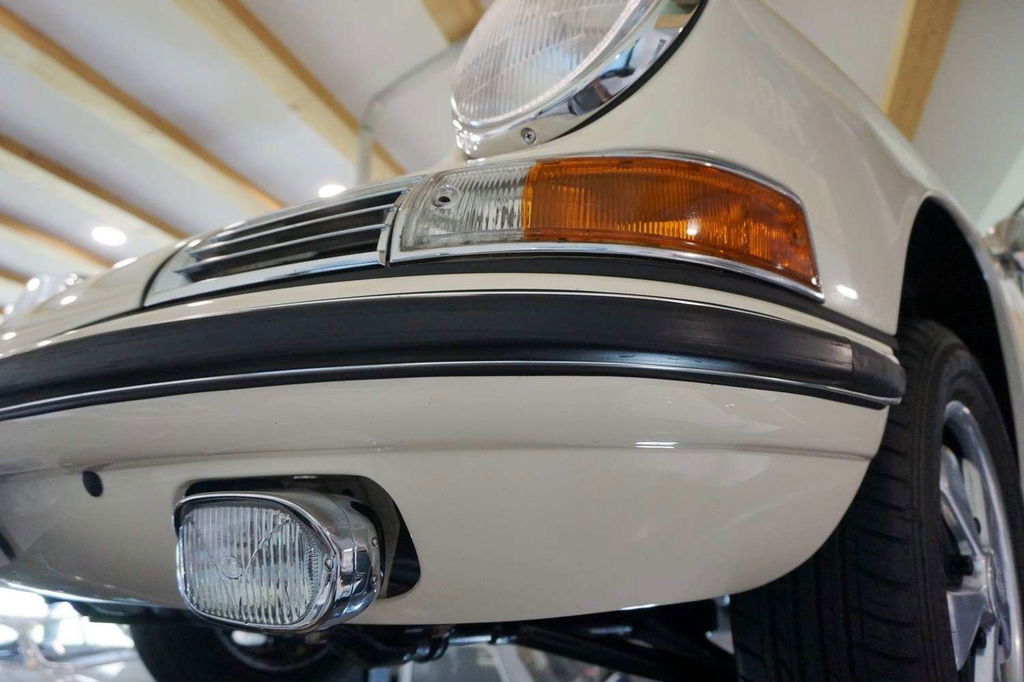 Porsche 911 S (F-Modell)