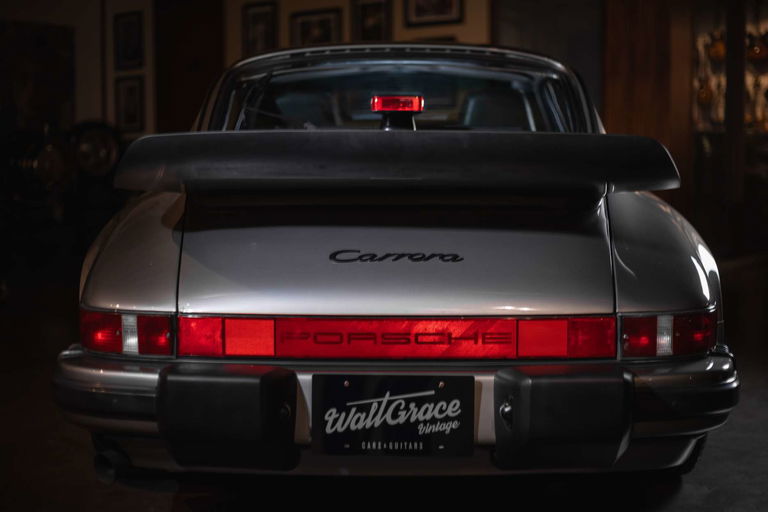 Porsche 911 Carrera 3.2