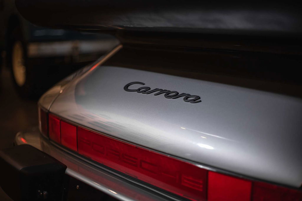 Porsche 911 Carrera 3.2