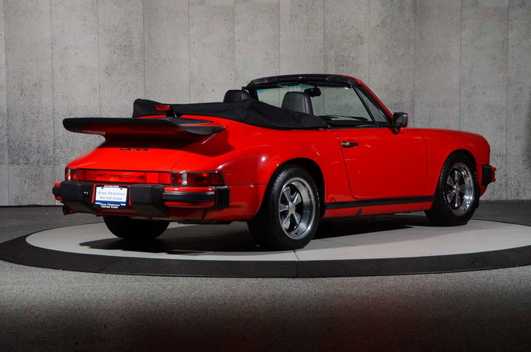 Porsche 911 Carrera 3.2