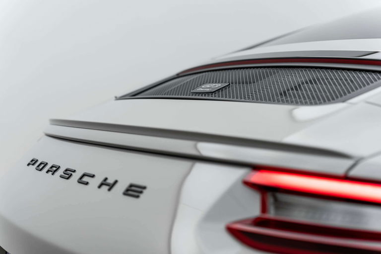 Porsche 991 GT3 Touring