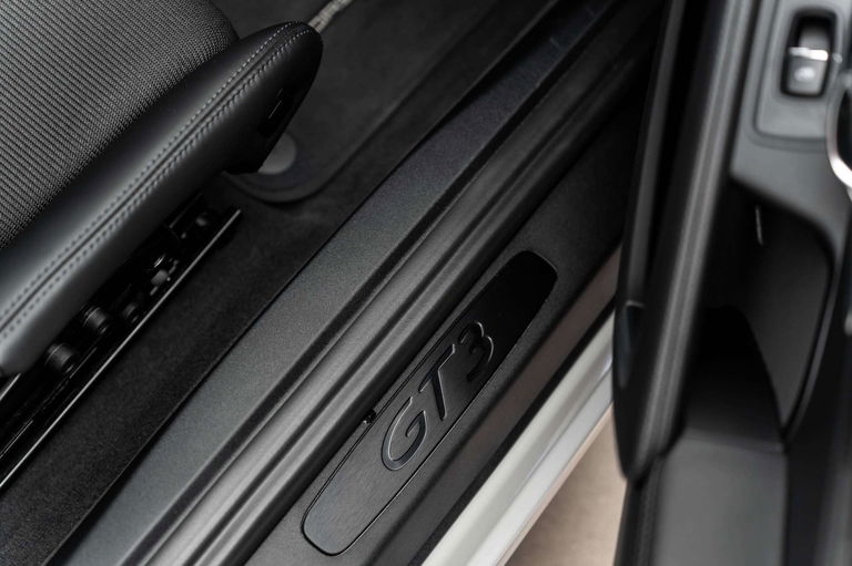 Porsche 991 GT3 Touring