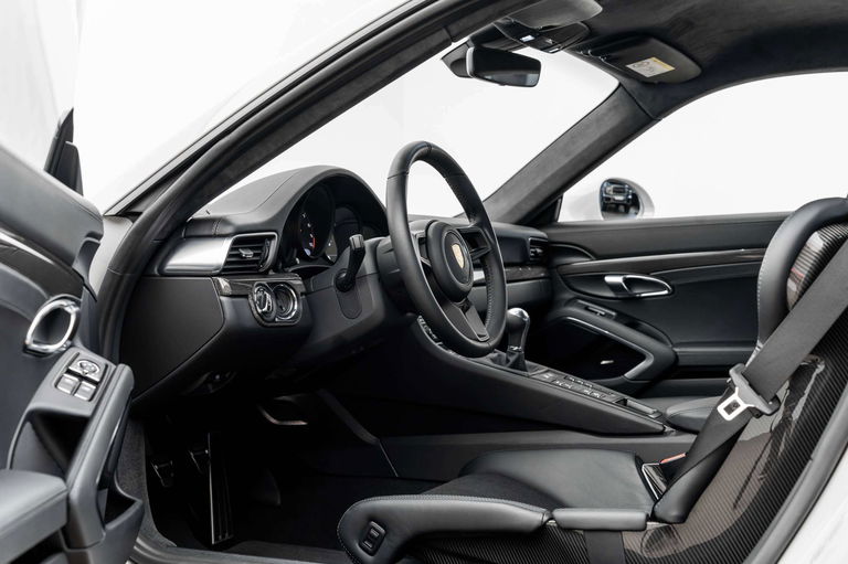 Porsche 991 GT3 Touring