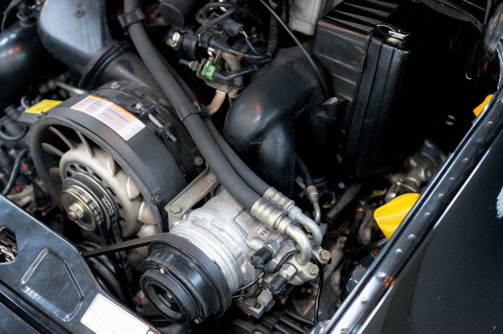 Porsche 964 Carrera 4 WTL