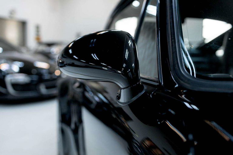 Porsche 964 Carrera 4 WTL