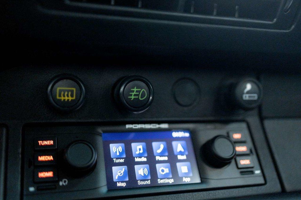 Porsche 964 Carrera 4 WTL