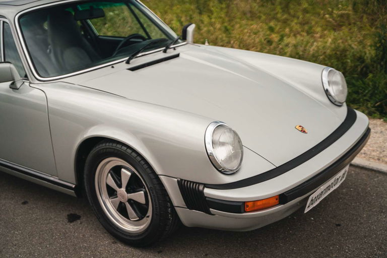 Porsche 911 SC