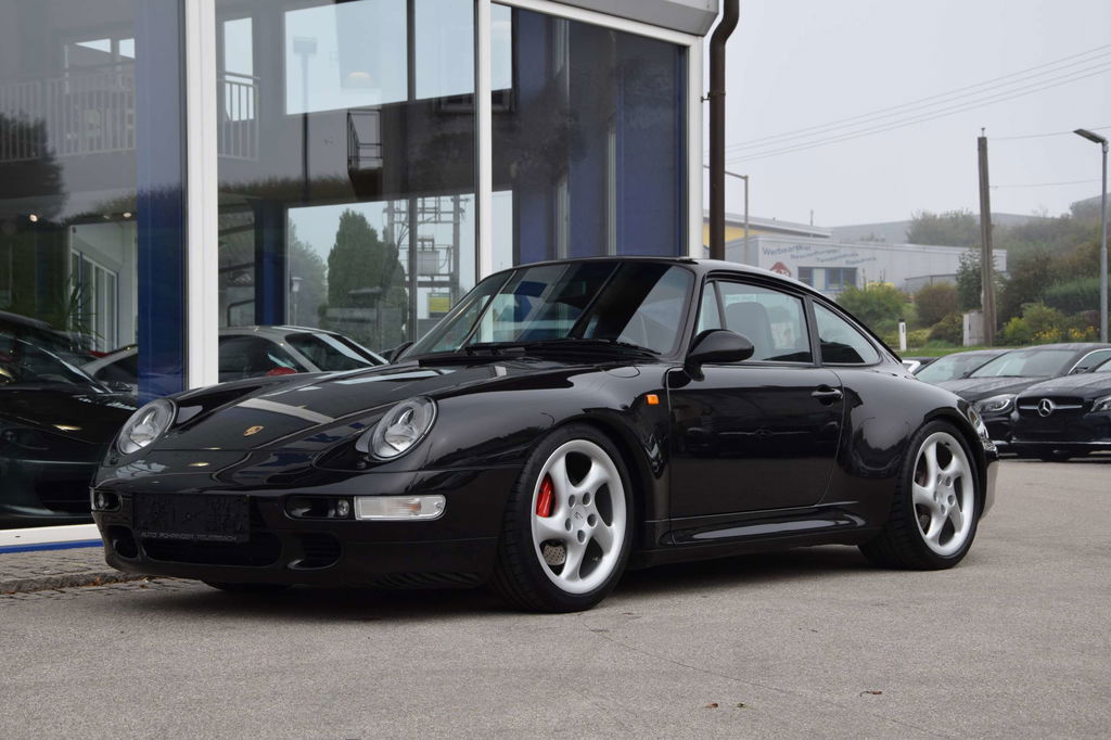 Porsche 993 Carrera 4S