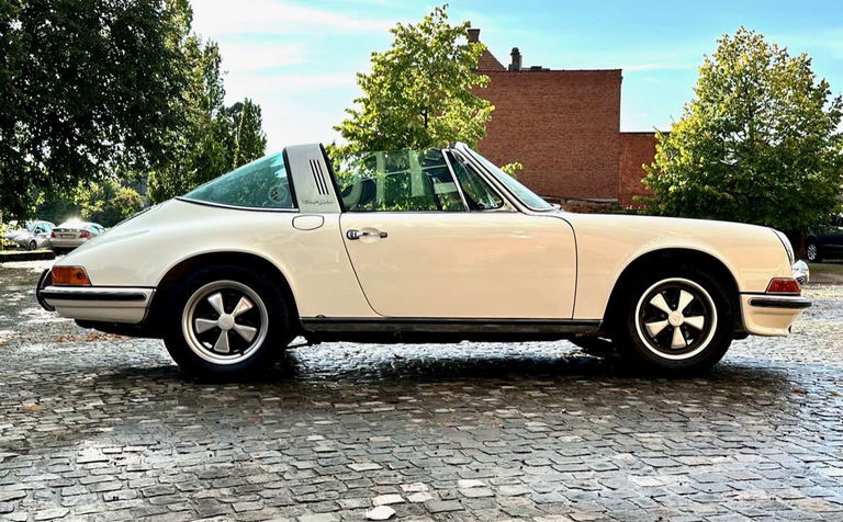 Porsche 911 E