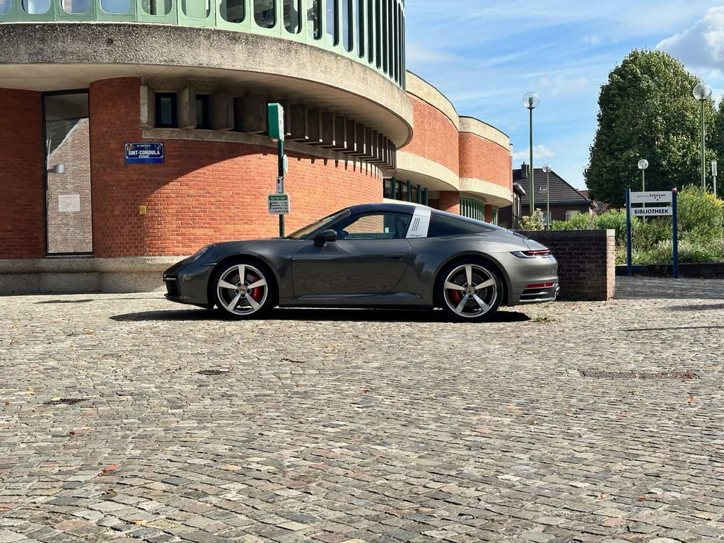 Porsche 992 Targa 4S