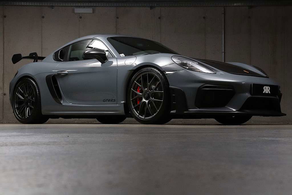 Porsche 718 Cayman GT4 RS