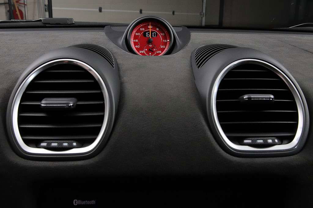 Porsche 718 Cayman GT4 RS