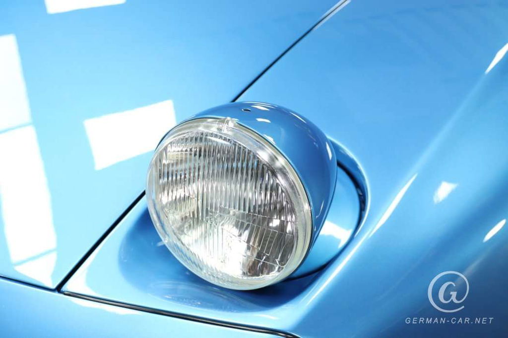 Porsche 928 GTS