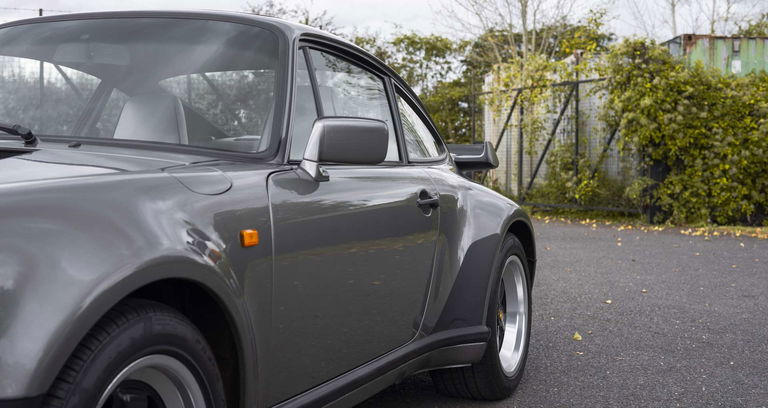 Porsche 911 Carrera 3.2 Supersport