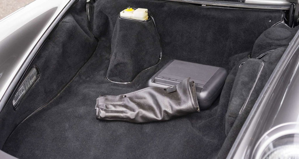 Porsche 911 Carrera 3.2 Supersport