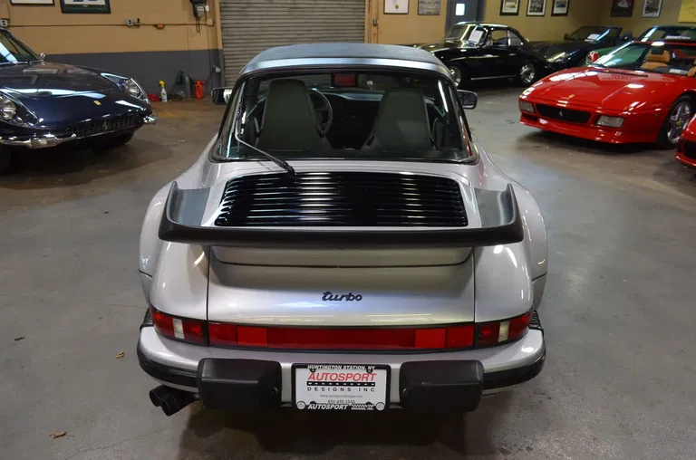 Porsche 911 Turbo Flachbau