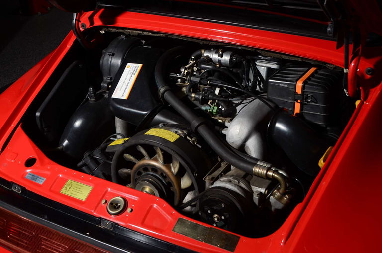 Porsche 964 Carrera 2