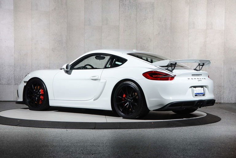 Porsche 981 Cayman GT4