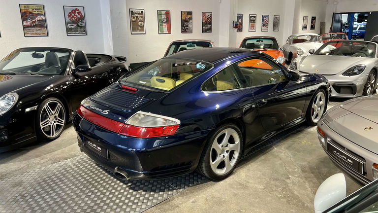 Porsche 996 Carrera 4S