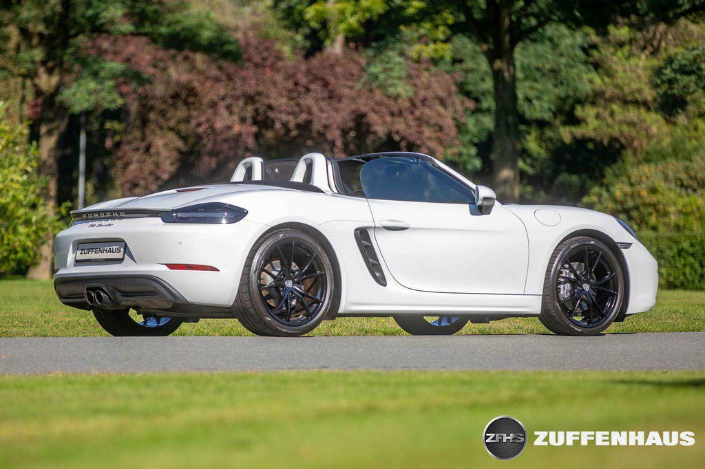 Porsche 718 Boxster